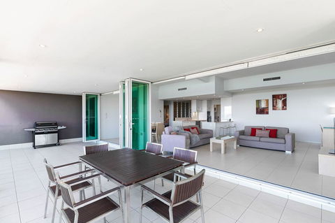 Akama Resort - Foster Accommodation 9