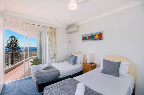 Meridian Tower Kirra Beach - Foster Accommodation 3