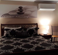 Private Apartment With Scenic Gardens - Foster Accommodation
