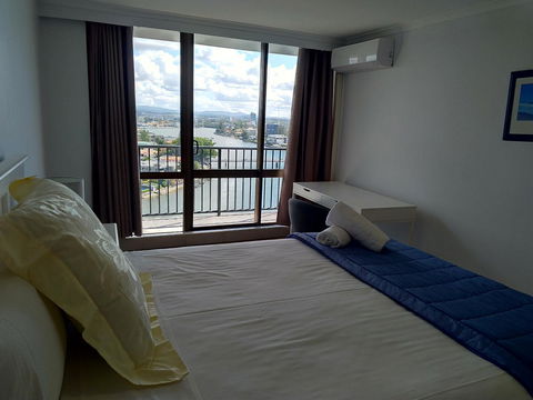 Silverton Apartment Resort Surfers Paradise - Foster Accommodation 6