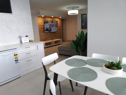 Silverton Apartment Resort Surfers Paradise - Foster Accommodation 17