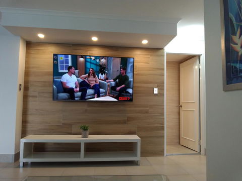 Silverton Apartment Resort Surfers Paradise - Foster Accommodation 2