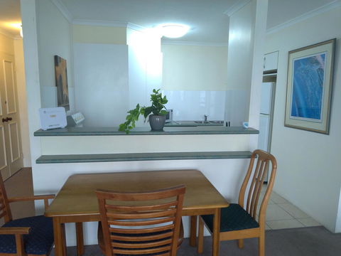 Silverton Apartment Resort Surfers Paradise - Foster Accommodation 24