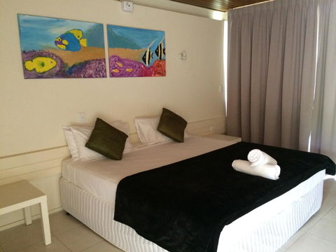 Arcadia Village Motel - Foster Accommodation 37
