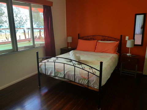 Arcadia Beach Guest House And Car Hire - Foster Accommodation 22