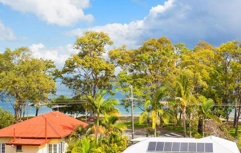 Keith's Sister - Foster Accommodation 30