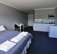 Bribie Island Square - Foster Accommodation