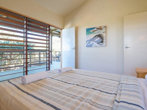Laguna House - Foster Accommodation 13