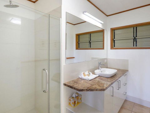 Claytons 1 By Discover Stradbroke - Foster Accommodation 19