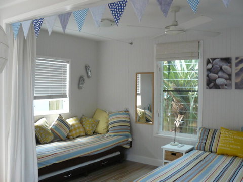 Sea Shanties - Foster Accommodation 6