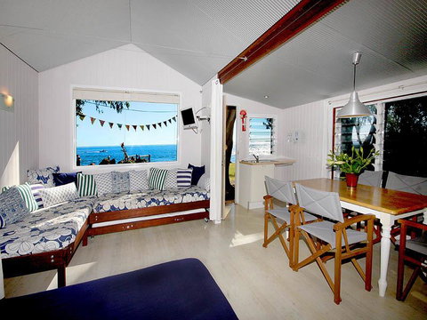 Sea Shanties - Foster Accommodation 3