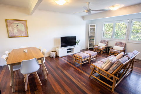 Point Break Beach House - Foster Accommodation 3