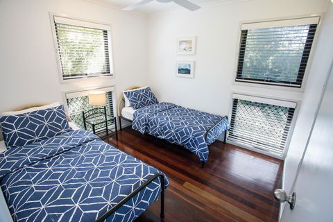 Point Break Beach House - Foster Accommodation 15
