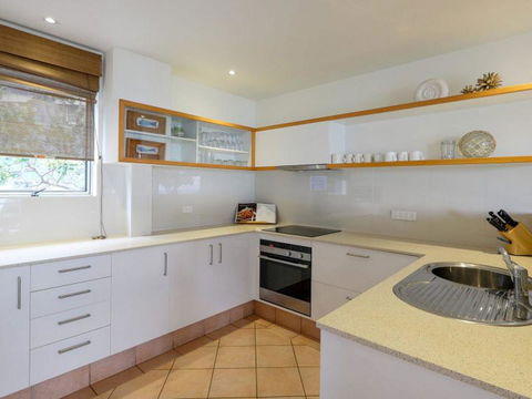 Beachies 3 - Foster Accommodation 11