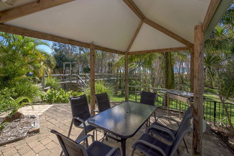 Anchorage On Straddie - Foster Accommodation 4