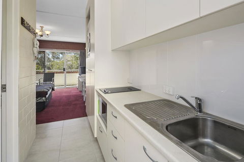 24a The Islander Resort - Foster Accommodation 0