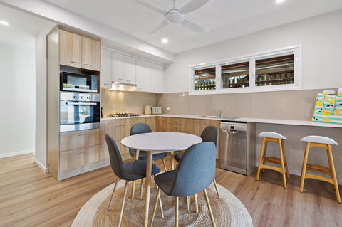 Day Dreaming - Foster Accommodation 0