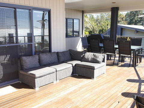 A Tequila Sunrise - Foster Accommodation 4