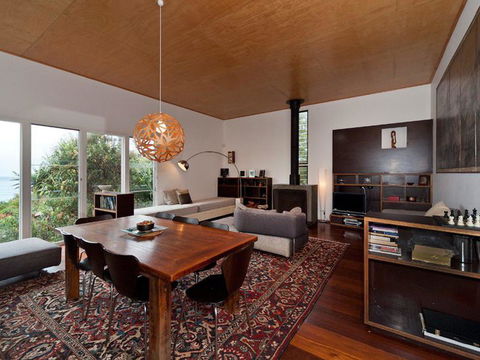 Aquila - Foster Accommodation 6