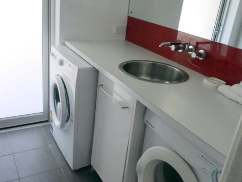 A AAA C-SHACK - Foster Accommodation 15