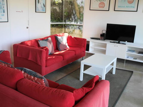 A AAA C-SHACK - Foster Accommodation 5