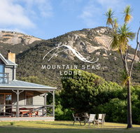 Mountain Seas Lodge - Foster Accommodation