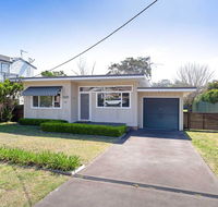 'Shoalz' 28 Rigney Street - Renovated Pet Friendly Cottage  Boat Parking - Foster Accommodation