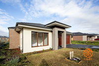 Book Cranbourne West Accommodation Vacations Foster Accommodation Foster Accommodation