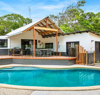 11 Naiad Court - Rainbow Shores Fantastic Family Retreat Swimming Pool 200m to beach Free Wi-Fi - Foster Accommodation