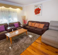 14 Bunker Crescent - Foster Accommodation