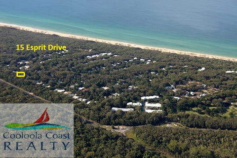 15 Esprit Drive - Rainbow Shores, Gorgeous, Modern Beach House - Foster Accommodation 2