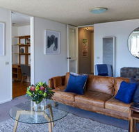 2 Bdrm South Yarra Apt With Balcony and Parking - Foster Accommodation