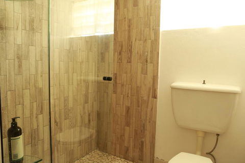2 Bedroom Close To CBD - Foster Accommodation 1