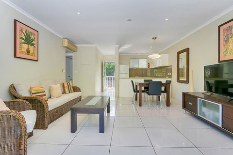 214 Spindle Cowrie Apartment - Foster Accommodation 3