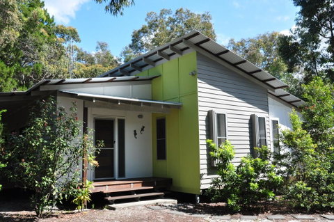 24 Esprit Drive - Beach Home With Open Plan Living And Walking Distance To Beach - Foster Accommodation 0