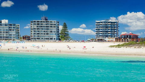 Beaches International - Foster Accommodation 3