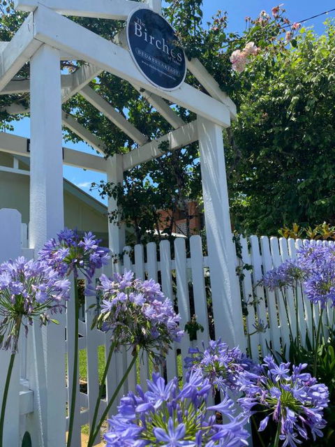 BIRCHES B&B - Foster Accommodation 3