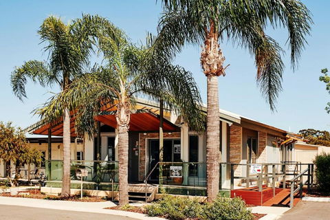 BIG4 Perth Midland Tourist Park - Foster Accommodation 0