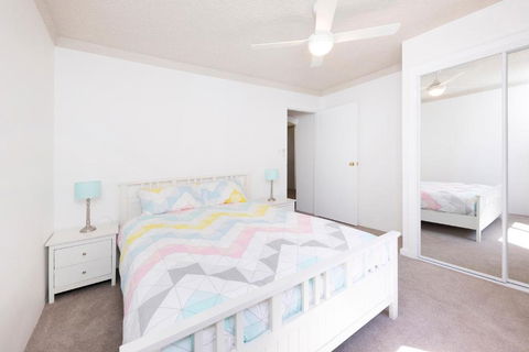 Breakers 11 - Foster Accommodation 2