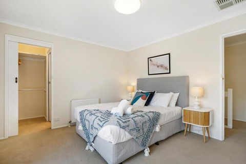 Bright & Lovely @ Balwyn Townhouse W Parking BBQ - Foster Accommodation 4