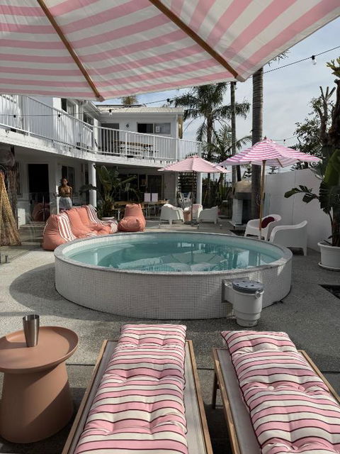 CALI Backpackers - Foster Accommodation 0
