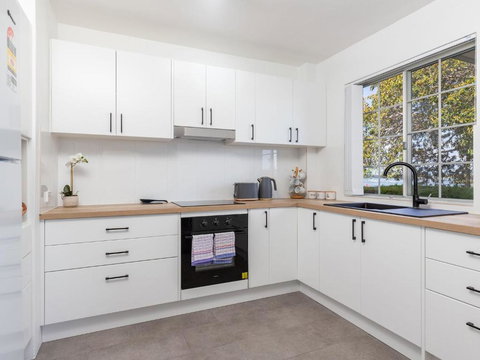 Camelot 01 - Foster Accommodation 2