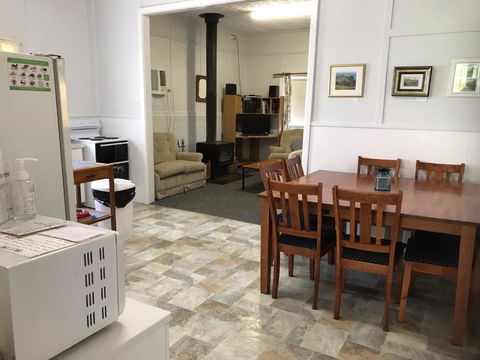 CASS Cottage - Foster Accommodation 1
