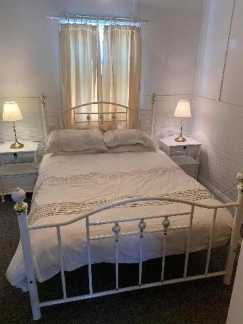 CASS Cottage - Foster Accommodation 2