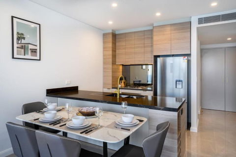 CASSA BEACHFRONT - Breathtaking Oceanview Apartment - Foster Accommodation 3