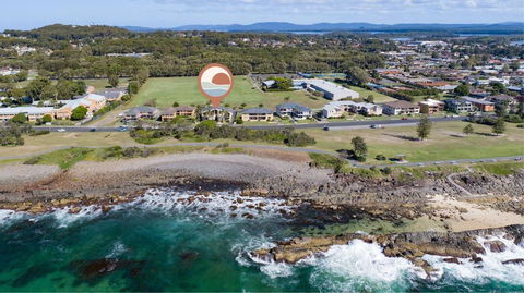 Coral Sands 2 - Foster Accommodation 1