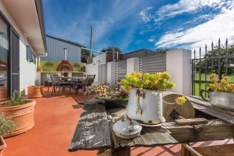 Cradle At Casa Blanca Country Retreat - Foster Accommodation 0