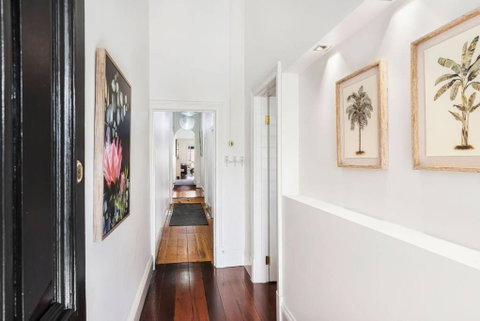 Cute As A Button - Picket Fence 3 Bed Stylish Home - Foster Accommodation 3