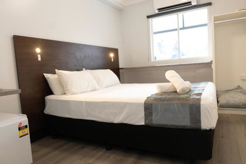 DCH On Mitchell - Foster Accommodation 1