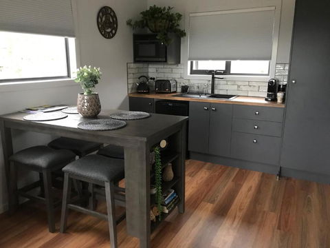Derwent Mist Villas (Acacia Villa) - Foster Accommodation 4